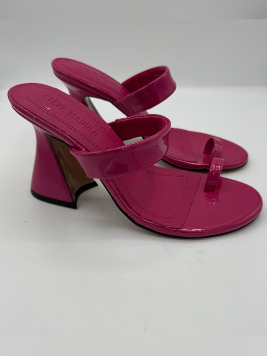 Steve Madden Shoes - Steve Madden Renie Hot Pink Patent Toe Loop Flared Block Heel Sandals size 7